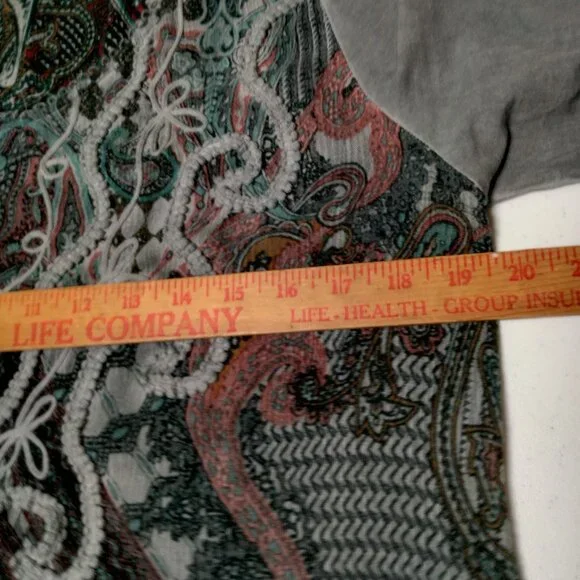 Soft Surroundings Tunic Top Shirt Women Small Gray Paisley Embroidered Lace Trim - Picture 5 of 16